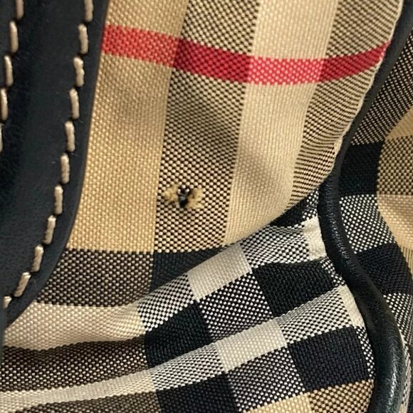 BURBERRY Pouch check Clutch bag with handle - Picture 13 of 16